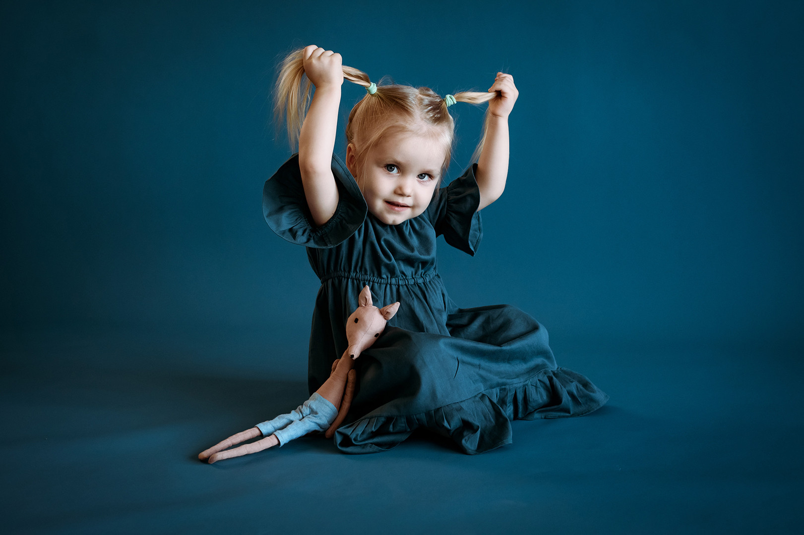 Две косички/Two pigtails