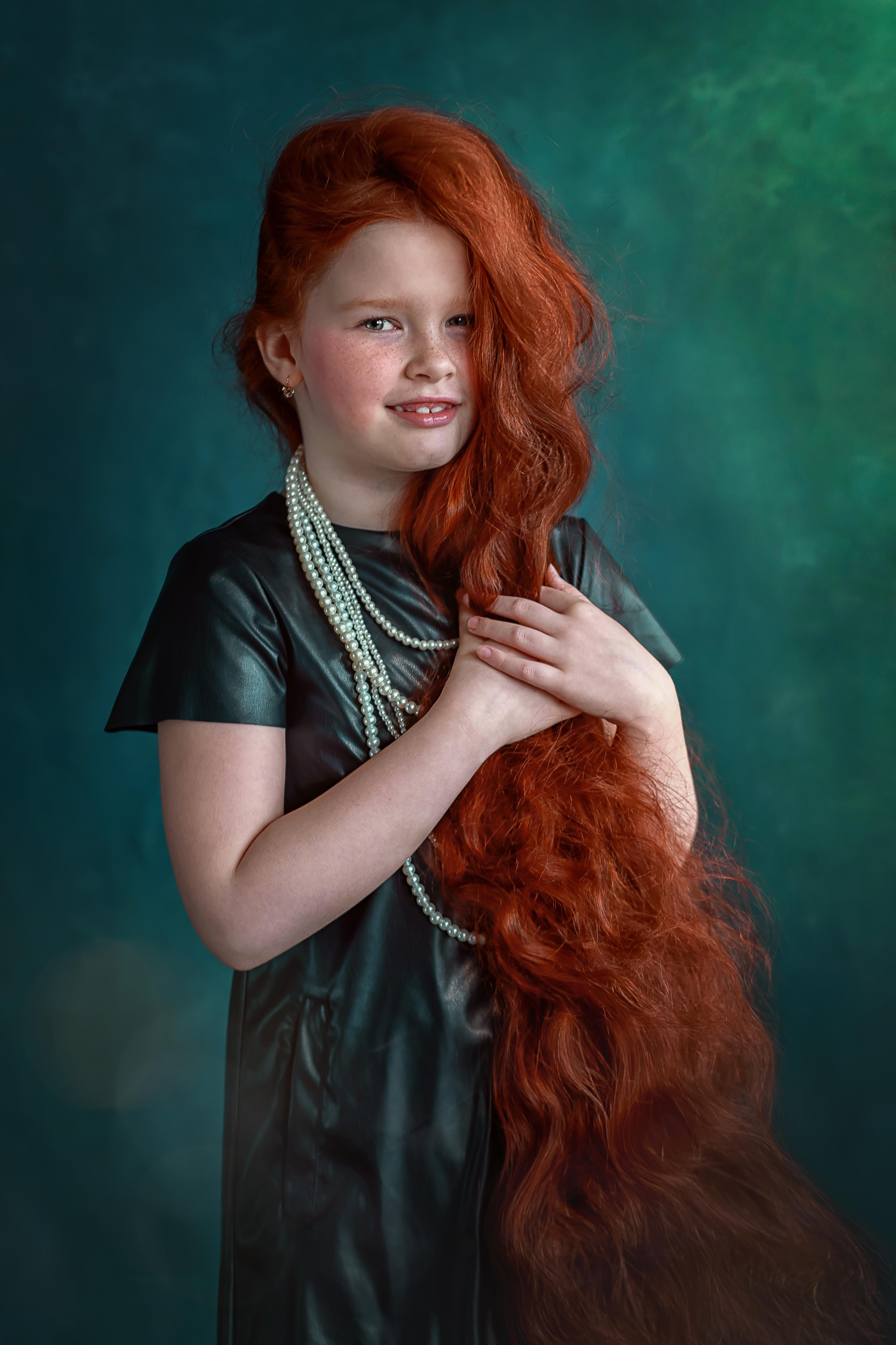 Полина